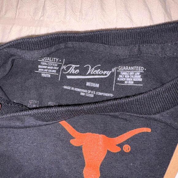New With Tags Texas Longhorns Arch Manning #16 Youth Medium Black TShirt College - Picture 5 of 6